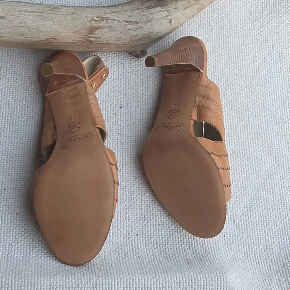 Christhelen B. Scalloped Leather brown heels
